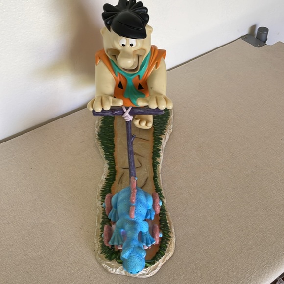 Fred Flintstone RARE FIND 1996 Creature Comforts LE resin Hanna Barbera - Picture 11 of 15